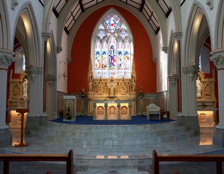 altar.jpg